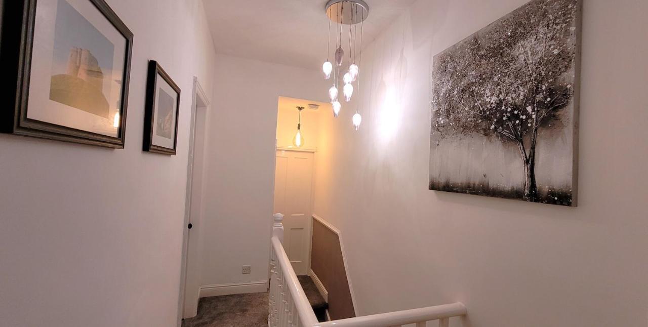 Hartoft St - 2 Bed Near River York Exterior foto